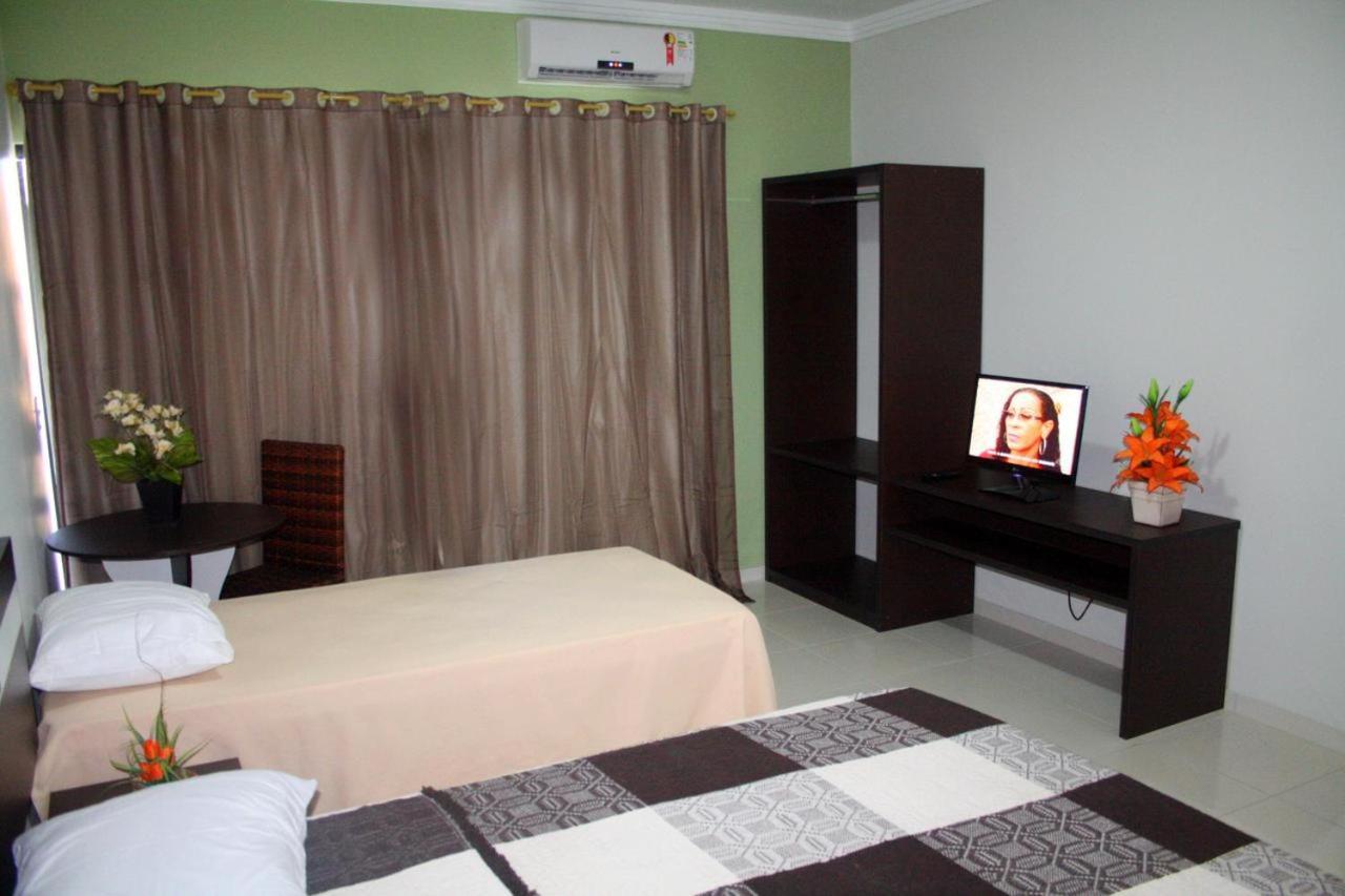 Oyo Apart Hotel Veleiros Санта Крус Кабралия Екстериор снимка