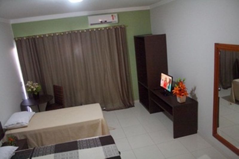 Oyo Apart Hotel Veleiros Санта Крус Кабралия Екстериор снимка