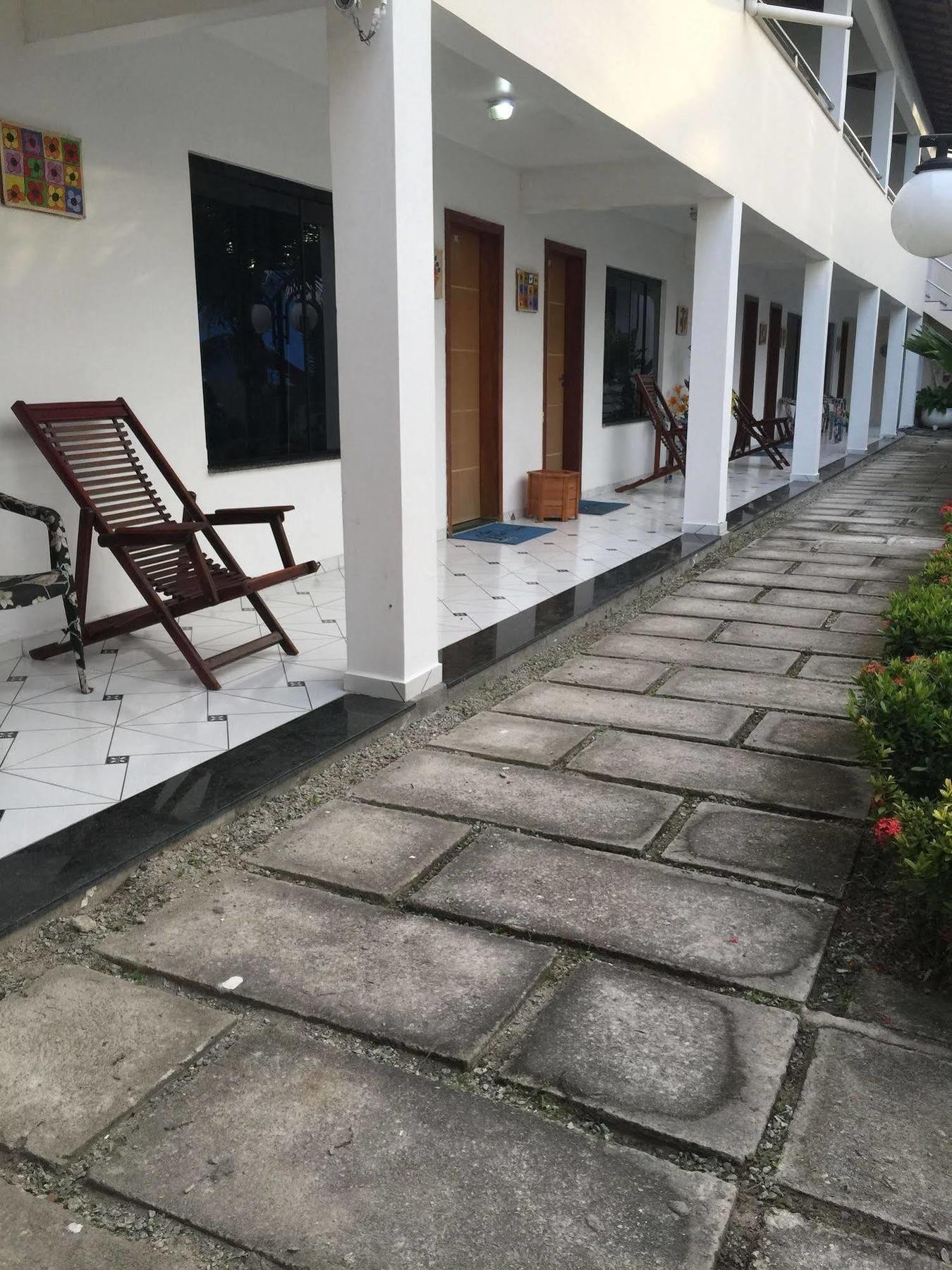 Oyo Apart Hotel Veleiros Санта Крус Кабралия Екстериор снимка